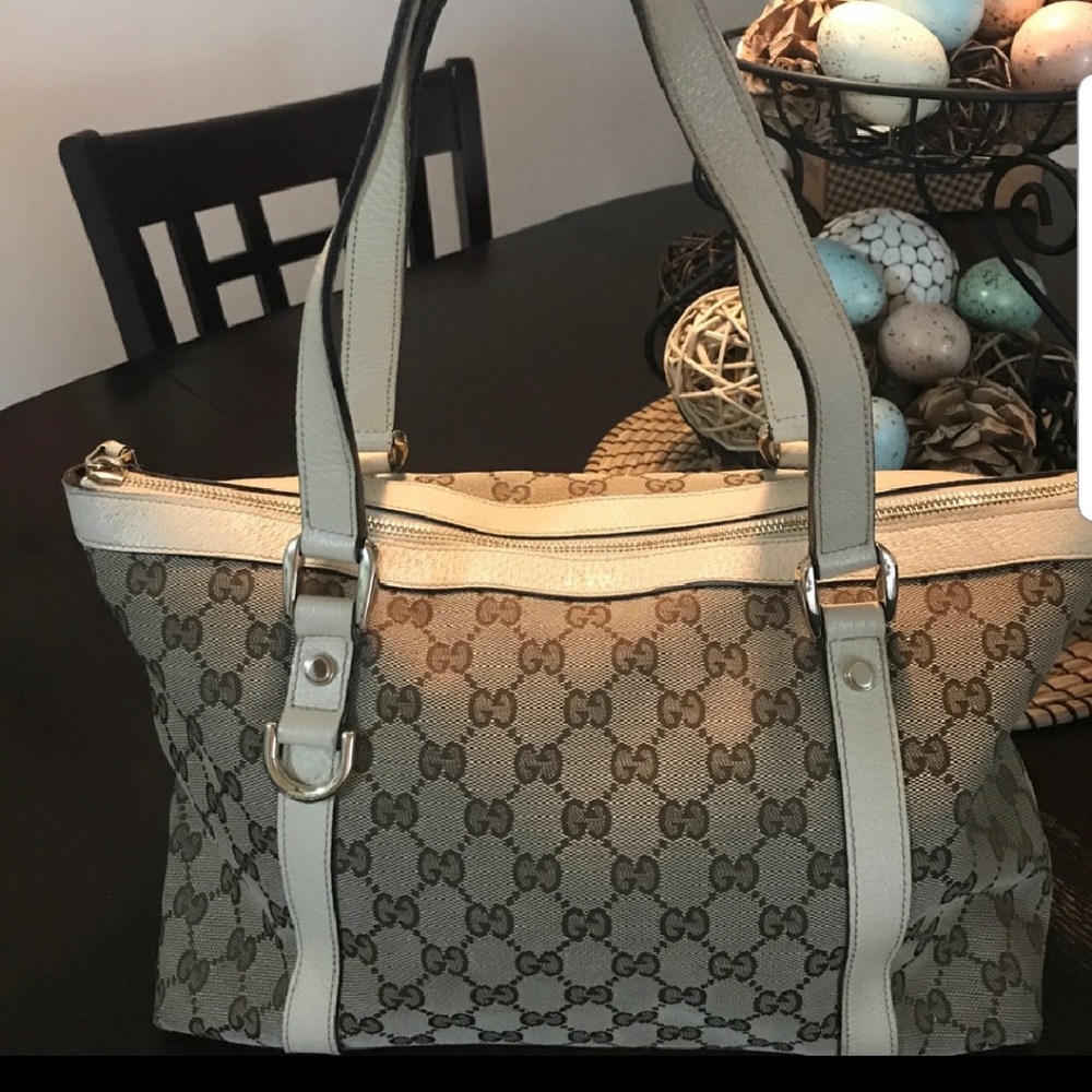Gucci Abbey Tote